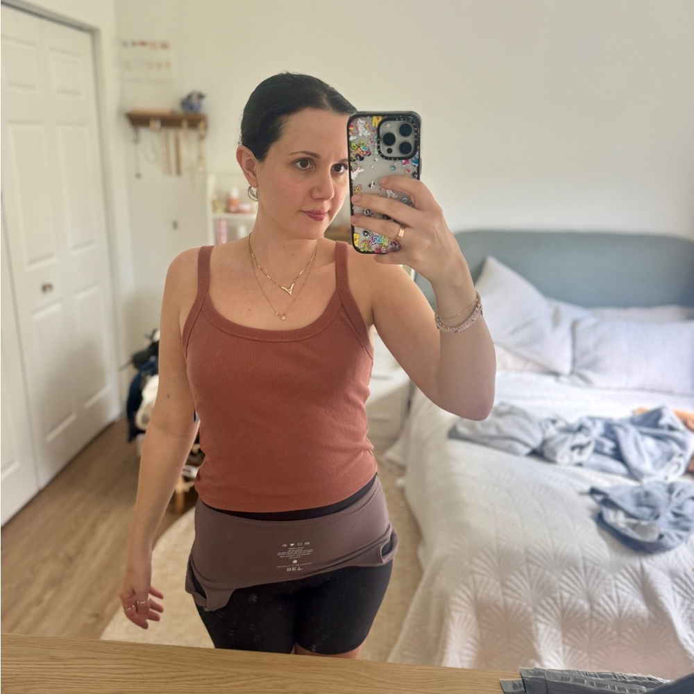 NWT Abercrombie Basic Tank in rust- Size Medium - Picture 10 of 10